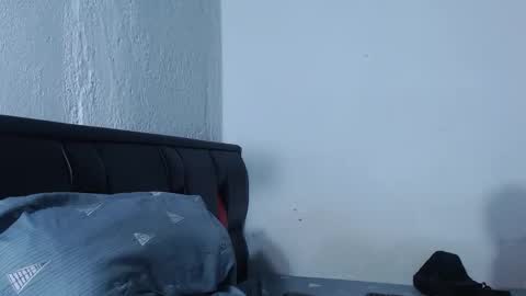 Snapshot of alonxoo chatting on January 2026 01:07:02 AM alonxoo online show from January 2026 01:07:02 AM