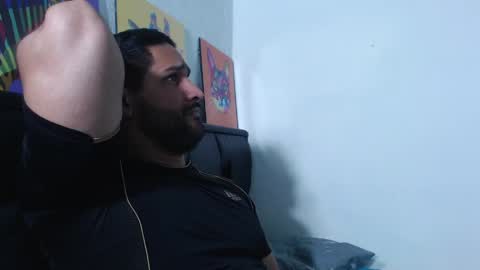 Snapshot of alonxoo chatting on April 2026 10:01:02 PM alonxoo online show from April 2026 10:01:02 PM