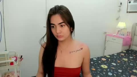 alovelydollnica online show from January 2026 11:47:01 AM