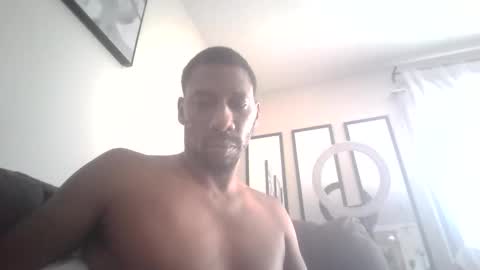 Snapshot of aloysiuz chatting on June 2026 03:12:01 PM Aloysius online show from June 2026 03:12:01 PM