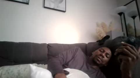 Snapshot of aloysiuz chatting on July 2026 05:23:02 PM Aloysius online show from July 2026 05:23:02 PM