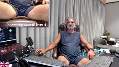 Snapshot of alpha_uk_boss chatting on April 2026 07:58:02 PM alpha_uk_boss online show from April 2026 07:58:02 PM