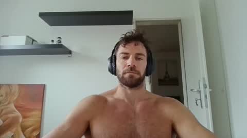 alphah_hunk online show from September 2025 09:25:02 AM