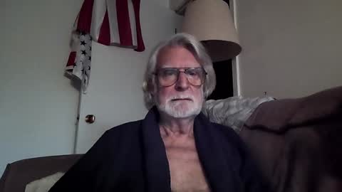 AlphaUniform online show from December 2024 03:55:02 PM