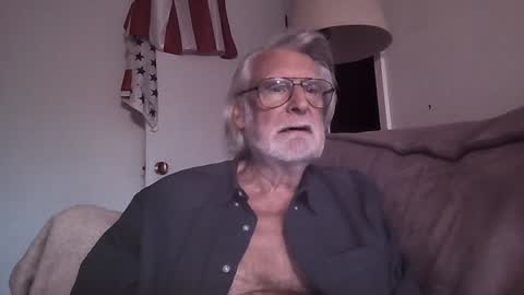 AlphaUniform online show from January 2025 01:45:02 PM