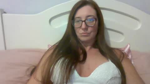 Altos Desejos online show from April 2026 12:35:01 AM