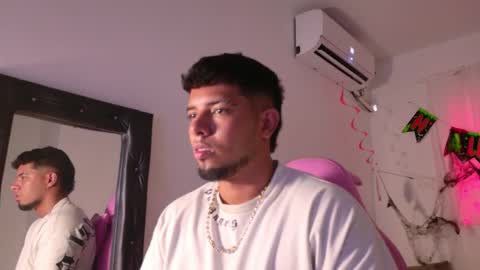 Snapshot of alucard_smith_ chatting on October 2025 05:57:02 PM Smith and lucy online show from October 2025 05:57:02 PM