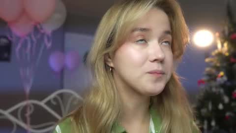 Amelia NEXT STREAM  online show from December 2025 01:40:01 PM