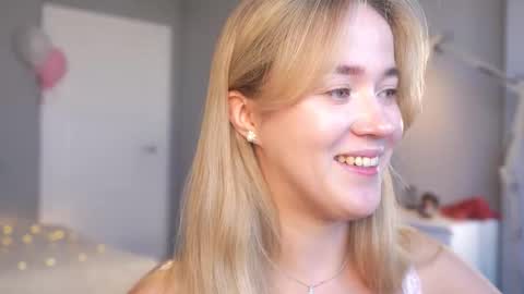 Amelia NEXT STREAM  online show from March 2026 01:44:01 PM