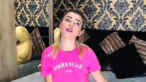 aly online show from January 2025 09:47:01 AM