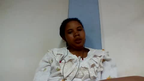 Snapshot of alydie7 chatting on July 2026 06:39:02 AM alydie7 online show from July 2026 06:39:02 AM