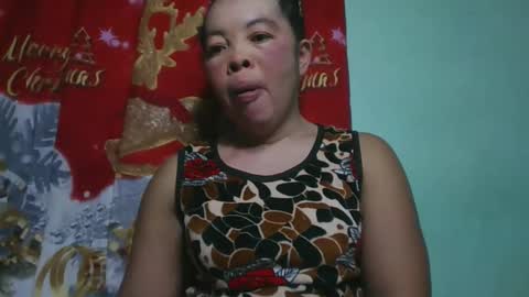 alypierette online show from February 2026 02:19:02 AM