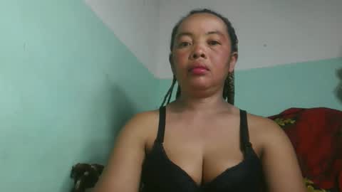 alypierette online show from April 2026 02:22:02 AM