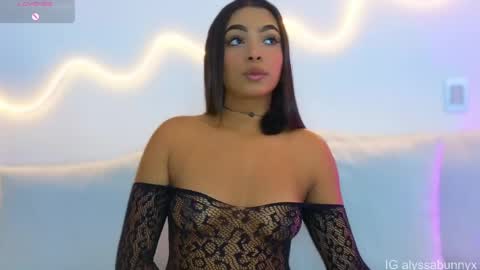 Snapshot of alyssa_bunnyx chatting on April 2026 02:58:02 AM . online show from April 2026 02:58:02 AM
