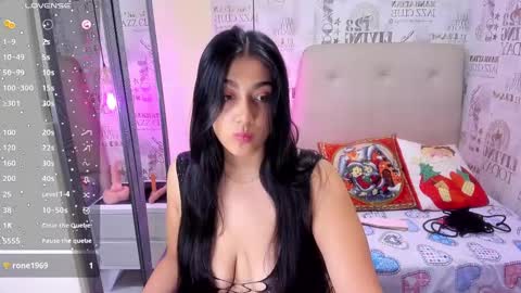  ALYSSA   online show from January 2025 07:13:01 PM