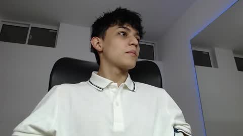 Snapshot of alyxen chatting on March 2026 08:19:02 PM alyxen online show from March 2026 08:19:02 PM