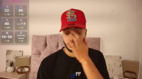 Amadeo Wild online show from November 2025 02:28:01 PM