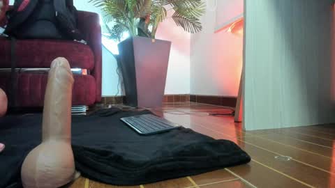 anny online show from April 2026 06:19:01 AM