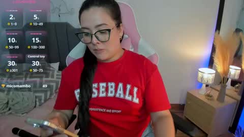 Hi Im AmaiaHelp me reach 100 likes online show from April 2026 12:43:02 AM