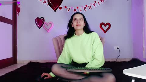 Amai  Sinclair  online show from February 2025 05:58:01 AM