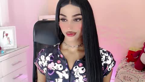 amal_baddel_ online show from October 2025 07:20:02 AM