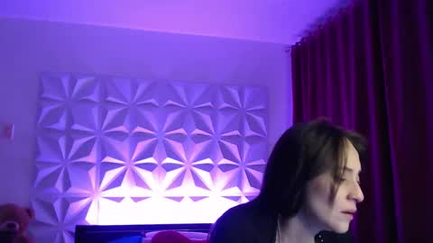 Amalett online show from October 2025 12:11:02 AM