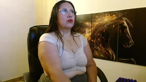 AMALIA online show from April 2026 07:09:01 AM