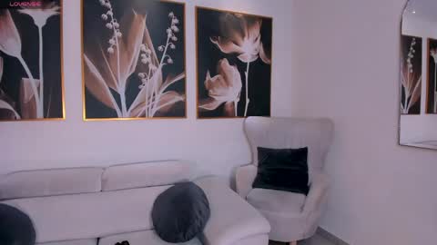 Snapshot of amalia_cruss chatting on May 2026 08:29:01 PM Amalia cruss online show from May 2026 08:29:01 PM
