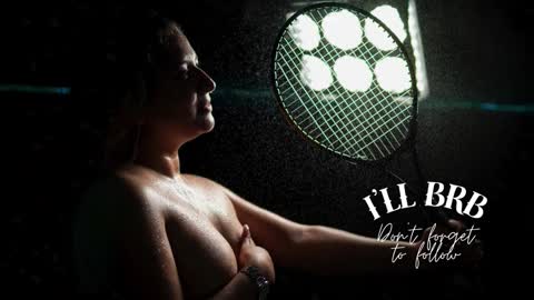 Amalia Im Back See you soon this January 7 at 10 pm Colombia time online show from November 2025 10:53:02 PM