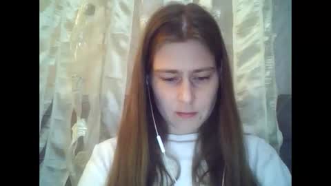 Dog mama online show from April 2026 07:19:01 PM