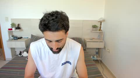 Snapshot of amancay_ chatting on January 2025 06:52:01 PM Amancay online show from January 2025 06:52:01 PM