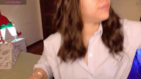 Snapshot of amand1_sweet chatting on December 2025 02:13:01 PM online show from December 2025 02:13:01 PM
