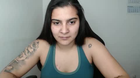 The queen of the biceps  online show from March 2025 08:44:02 PM