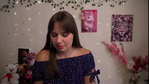 amanda_bright_ online show from July 2026 12:19:02 PM