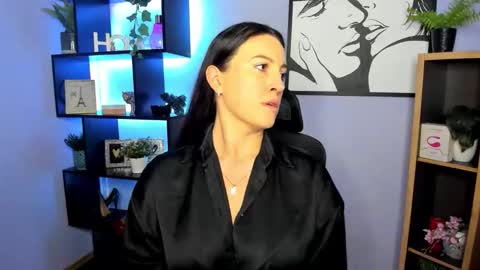 Amanda online show from March 2026 02:55:02 PM