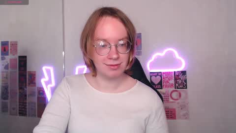 Snapshot of amanda_butlerr chatting on April 2026 10:38:02 AM Hi im Amanda online show from April 2026 10:38:02 AM