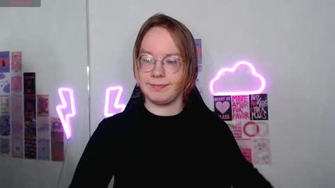 Snapshot of amanda_butlerr chatting on April 2026 10:31:01 AM Hi im Amanda online show from April 2026 10:31:01 AM