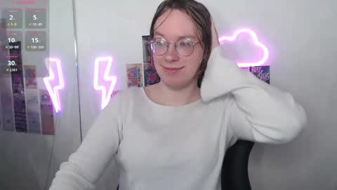 Snapshot of amanda_butlerr chatting on April 2026 10:40:01 AM Hi im Amanda online show from April 2026 10:40:01 AM