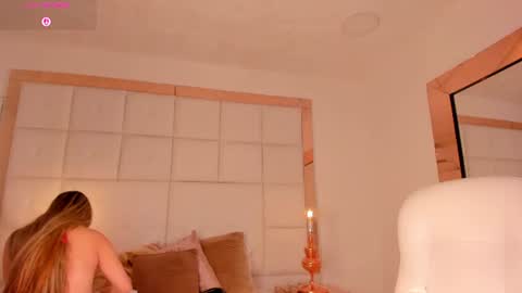 Snapshot of amanda_colin chatting on July 2026 08:38:02 PM Amanda online show from July 2026 08:38:02 PM