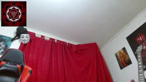 Amanda Valeska online show from December 2025 06:01:02 PM