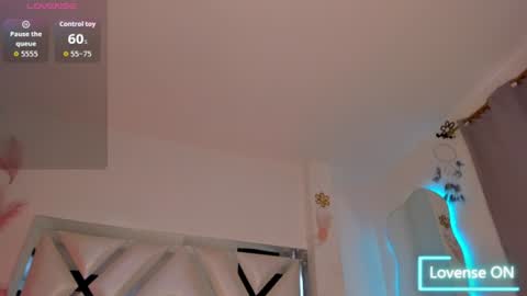 Snapshot of amandaa_fox_ chatting on July 2026 05:52:01 PM amandaa_fox_ online show from July 2026 05:52:01 PM