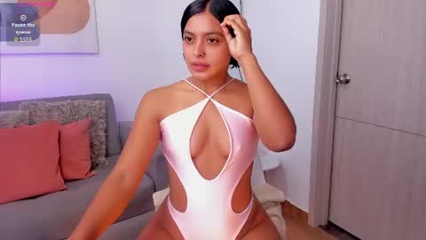 Amanda  online show from June 2026 06:01:01 PM