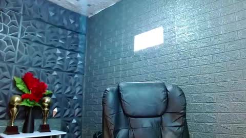 Snapshot of amandaleon chatting on January 2025 06:57:01 AM amandaleon online show from January 2025 06:57:01 AM