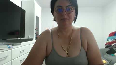 Snapshot of amandamuller1982 chatting on September 2025 09:42:02 AM Anda online show from September 2025 09:42:02 AM