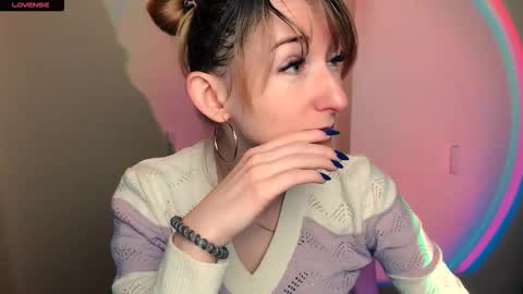 Amanda online show from October 2025 08:18:02 AM