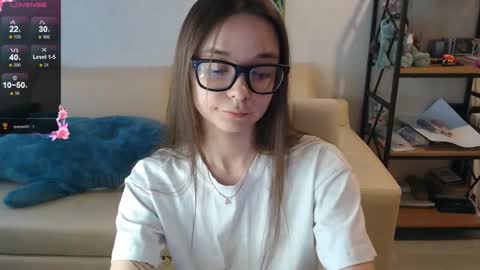 Mila online show from December 2024 09:11:01 AM