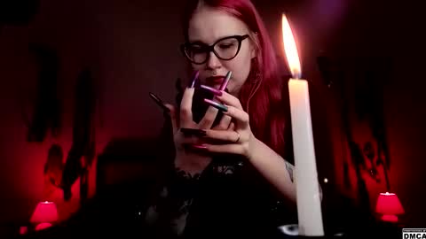 Goddess Amanita online show from December 2025 09:57:02 AM