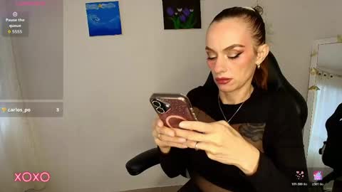 Amara Fey online show from May 2026 10:28:02 PM