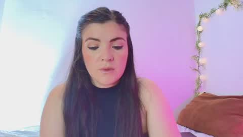 Snapshot of amara_vega chatting on June 2026 11:57:01 AM Amara Vega online show from June 2026 11:57:01 AM