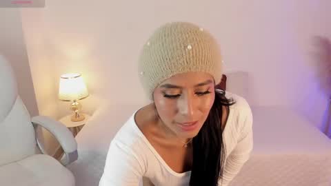 Amara online show from February 2025 10:42:02 PM